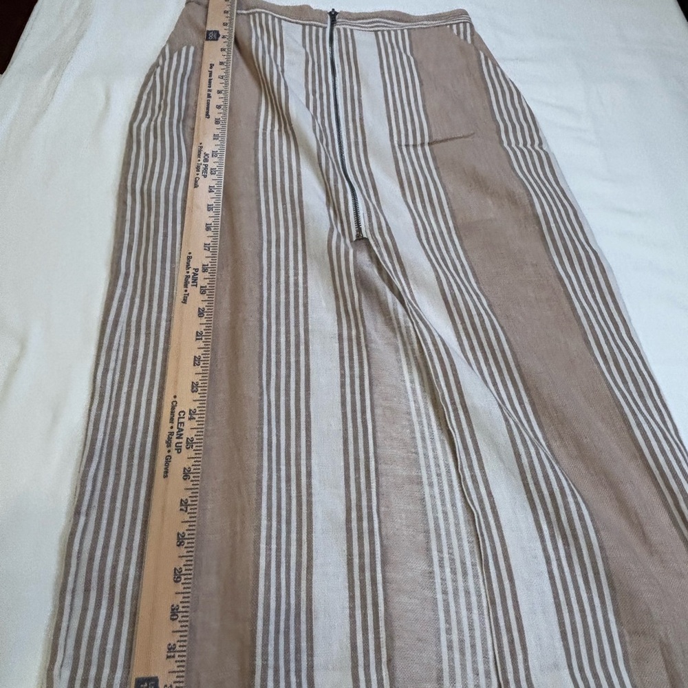 BCBGeneration Beige and White Striped Midi Skirt - Picture 5 of 8